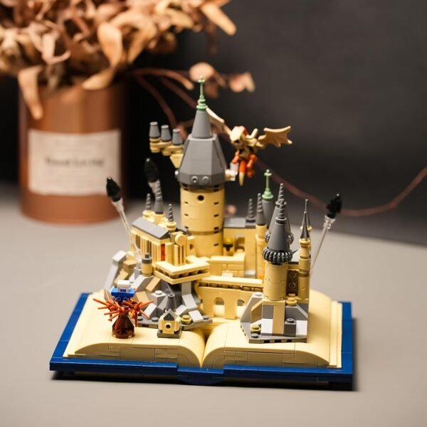 Building Blocks Castle Book Building Set Compatible with Lego for Adults,Medieval Modular House Building Kit for Boys and Girls Christmas,Halloween,Birthday Gifts 727 pcs