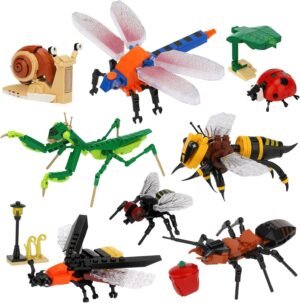 Building Blocks Animal Building Blocks Set, 8 Different Insect Toy Images, Suitable as Children's Easter Party Gifts, Carnival Prizes, Birthday Gifts.(750pcs).Compatible with Lego